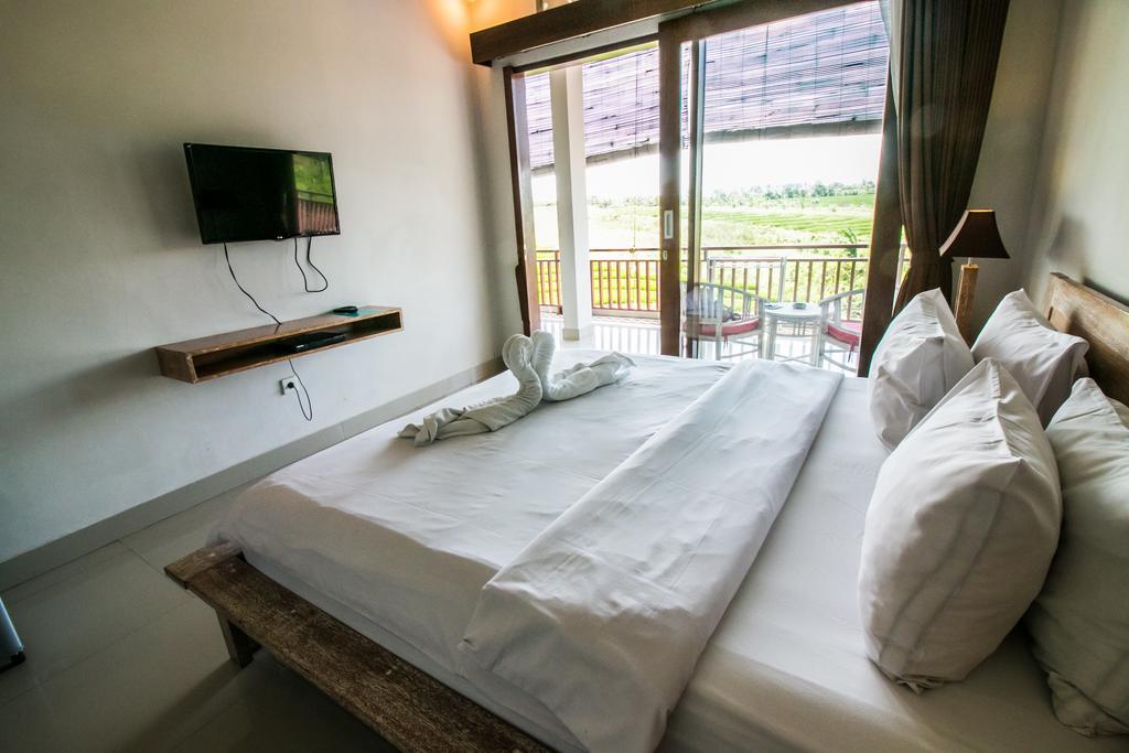 Matra Bali Surf Camp Hotel Canggu Buitenkant foto